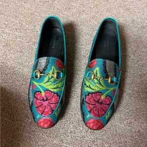 Gucci Multicolor Floral Loafers with Gold Detail